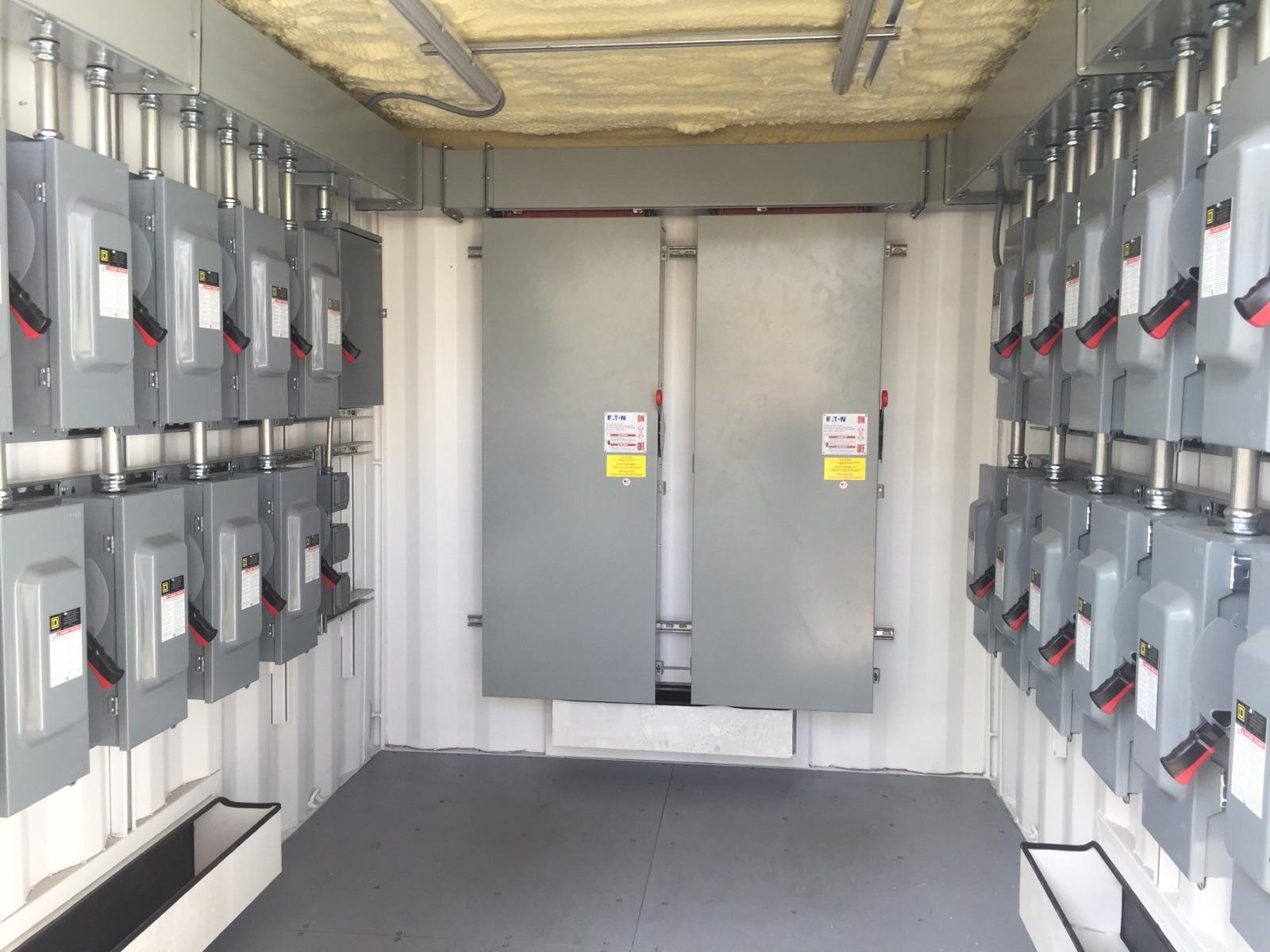 Power Box Model PowerBox - 240V CPDC - Commercial & Industrial Solutions